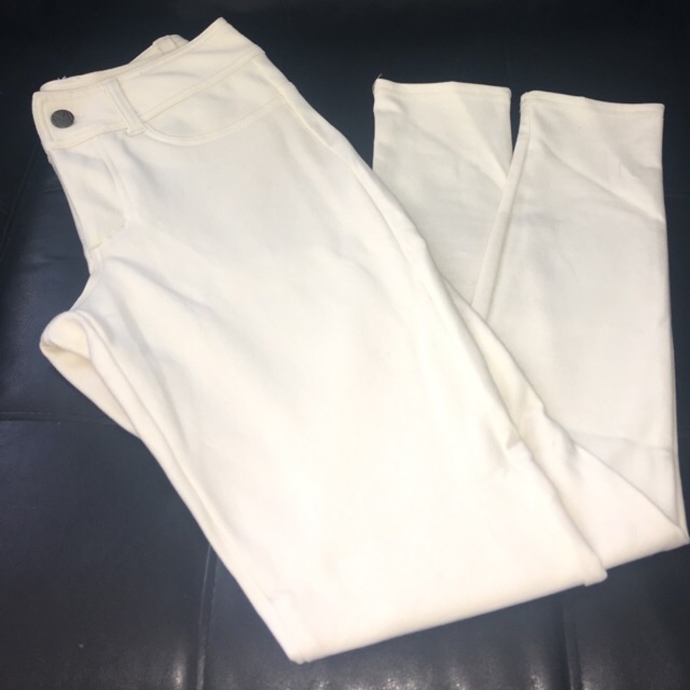 Winte White Legging Pants
